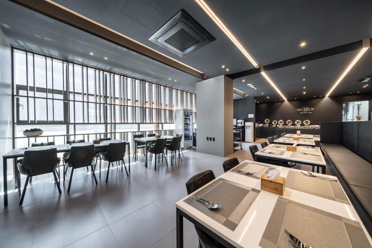 Incheon Airport Legend Hotel Extérieur photo